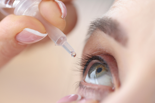 zdravljenje suhih oči in kapljice za oči